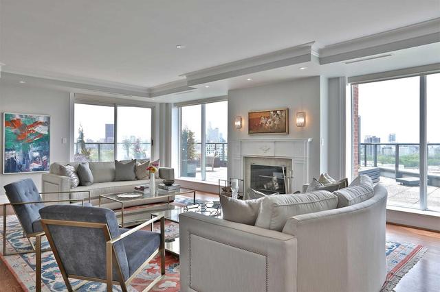 901 - 33 Jackes Ave, Condo with 3 bedrooms, 4 bathrooms and 2 parking in Toronto ON | Image 5