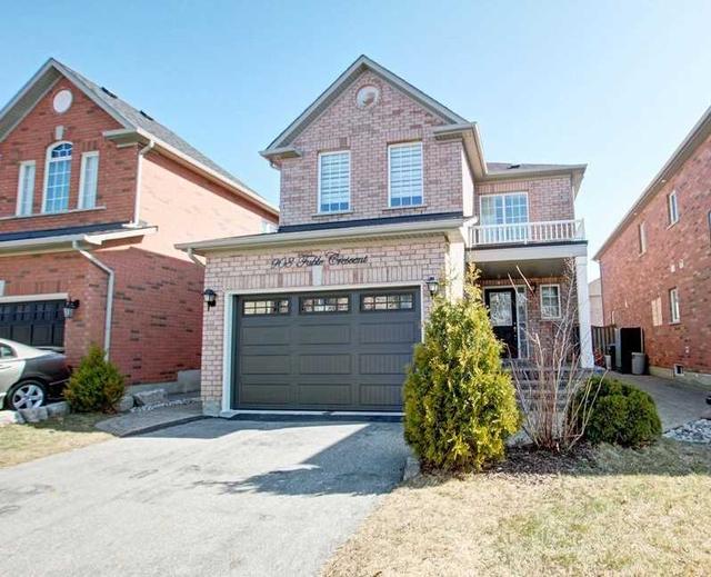 908 Fable Cres, House detached with 3 bedrooms, 4 bathrooms and 5 parking in Mississauga ON | Image 1