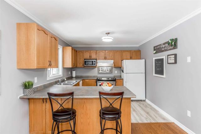 1968 Line 2 North Line N, House detached with 2 bedrooms, 3 bathrooms and 7 parking in Oro Medonte ON | Image 10