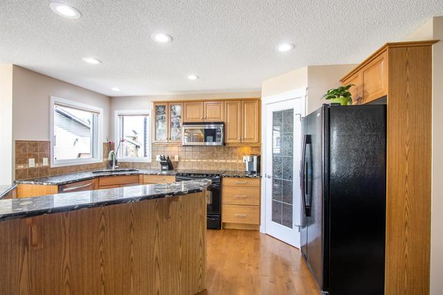 228 Prestwick Point Se, House detached with 4 bedrooms, 2 bathrooms and 2 parking in Calgary AB | Image 8