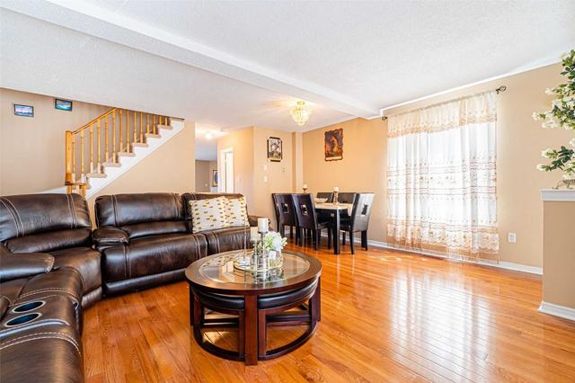 46 Domenico Cres, House detached with 3 bedrooms, 4 bathrooms and 4 parking in Brampton ON | Image 32