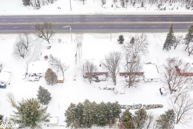 2310 Hwy 11 S, House detached with 3 bedrooms, 1 bathrooms and 6 parking in Oro Medonte ON | Image 19