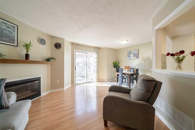 5562 Cortina Cres, House semidetached with 3 bedrooms, 3 bathrooms and 4 parking in Mississauga ON | Image 13