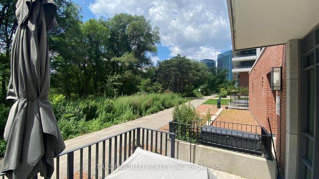 th01 - 2220 Lake Shore Blvd W, Townhouse with 2 bedrooms, 3 bathrooms and 1 parking in Toronto ON | Image 16