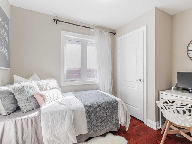 158 b Leyton Ave, House detached with 4 bedrooms, 5 bathrooms and 3 parking in Toronto ON | Image 15