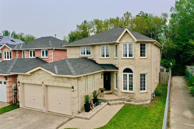 51 Hawkins Dr, House detached with 3 bedrooms, 3 bathrooms and 6 parking in Barrie ON | Image 1