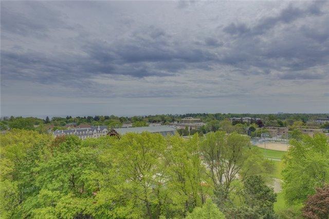 1001 - 212 Kerr St, Condo with 2 bedrooms, 1 bathrooms and 1 parking in Oakville ON | Image 12