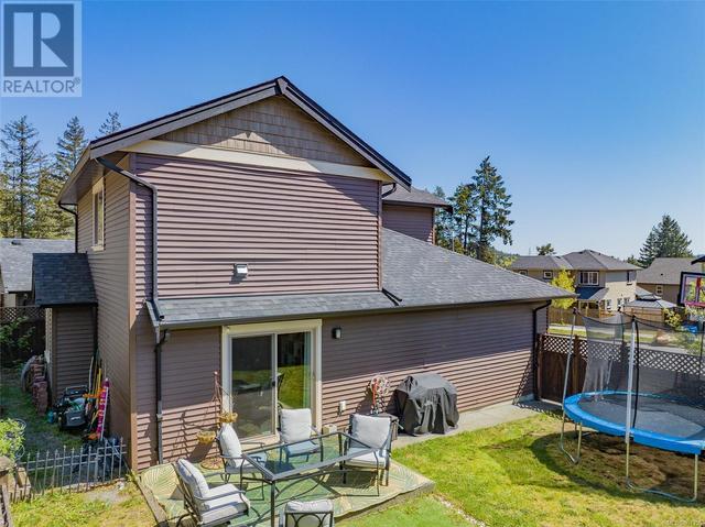 2000 Swordfern Rd, House detached with 3 bedrooms, 3 bathrooms and 2 parking in Nanaimo BC | Image 78