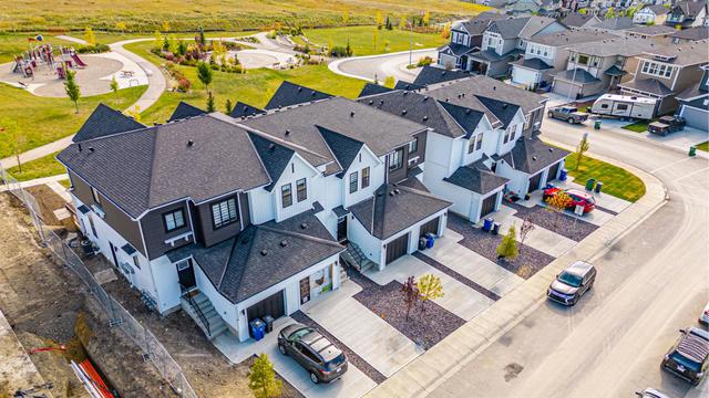 32 Heritage Lane, Home with 3 bedrooms, 2 bathrooms and 2 parking in Kananaskis AB | Image 34
