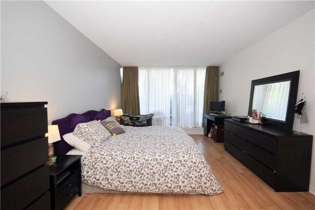 101 - 7420 Bathurst St, Condo with 2 bedrooms, 1 bathrooms and 1 parking in Vaughan ON | Image 11