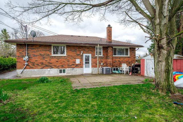 986 Hatfield Cres, House detached with 3 bedrooms, 2 bathrooms and 4 parking in Peterborough ON | Image 29