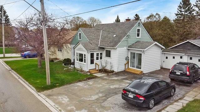 274 Wellington St W, House detached with 3 bedrooms, 2 bathrooms and 3 parking in Wellington North ON | Image 24