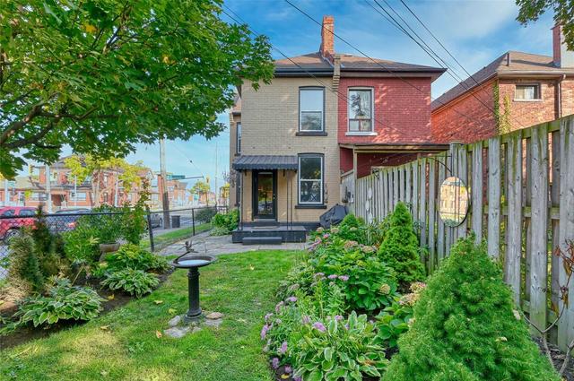 49 Wentworth St N, House semidetached with 2 bedrooms, 2 bathrooms and 0 parking in Hamilton ON | Image 18