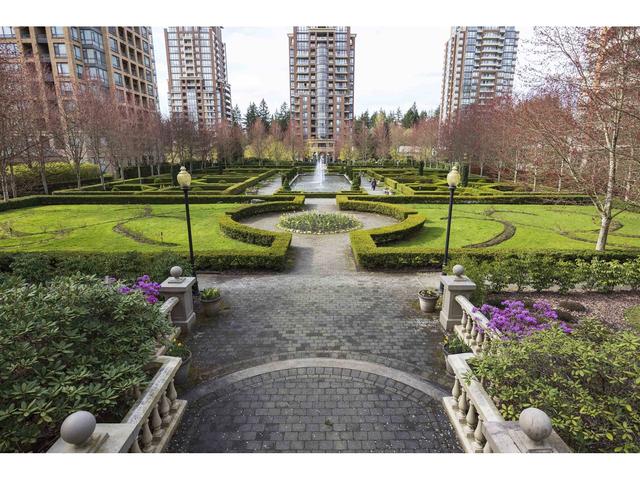 2205 - 6888 Station Hill Drive, Condo with 2 bedrooms, 2 bathrooms and null parking in Burnaby BC | Card Image