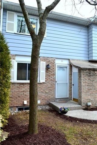 16 - 2067 Marine Dr, Townhouse with 3 bedrooms, 4 bathrooms and 1 parking in Oakville ON | Image 1
