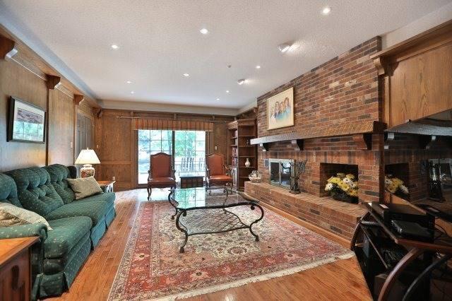 2285 Shawanaga Tr, House detached with 4 bedrooms, 5 bathrooms and 8 parking in Mississauga ON | Image 9