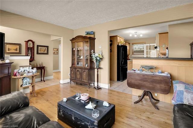 6136 Sidney Street, House detached with 4 bedrooms, 2 bathrooms and 8 parking in Niagara Falls ON | Image 34