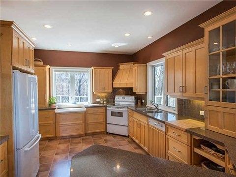 7 Valleycrest Dr, House detached with 3 bedrooms, 3 bathrooms and 6 parking in Oro Medonte ON | Image 6