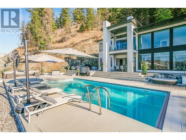 112 Sunset Boulevard, House detached with 6 bedrooms, 5 bathrooms and 14 parking in Vernon BC | Image 25