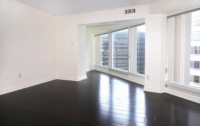 1508 - 33 University Ave, Condo with 2 bedrooms, 2 bathrooms and 1 parking in Toronto ON | Image 15