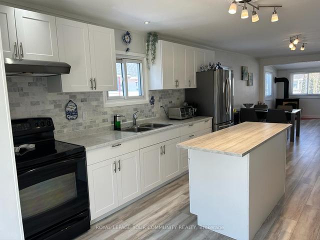 56 60th St S, House detached with 2 bedrooms, 1 bathrooms and 20 parking in Wasaga Beach ON | Image 26