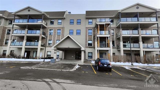 305 - 120 Prestige Circle, Condo with 2 bedrooms, 2 bathrooms and 1 parking in Ottawa ON | Image 1