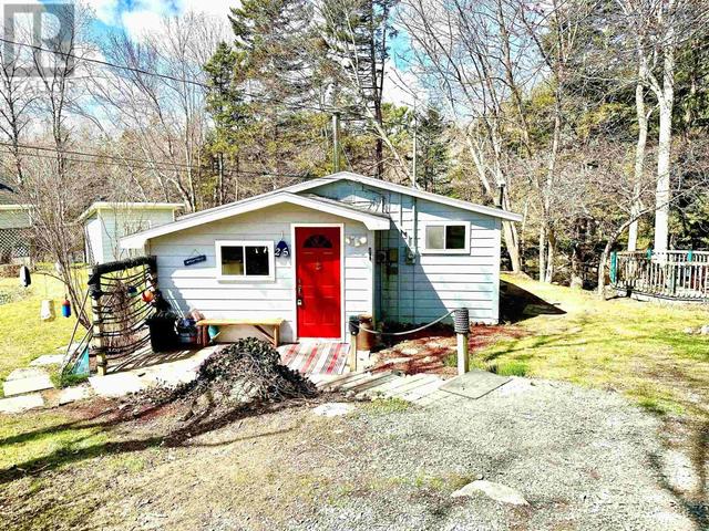 25 Middle River Road, House detached with 3 bedrooms, 1 bathrooms and null parking in Chester NS | Image 1