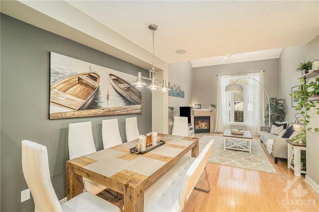 204 Bookton Place, Townhouse with 3 bedrooms, 3 bathrooms and 3 parking in Ottawa ON | Image 9