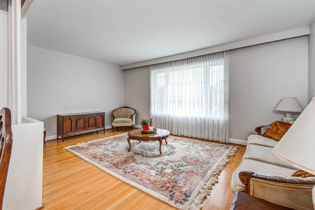 183 Elmhurst Dr, House detached with 3 bedrooms, 2 bathrooms and 7 parking in Toronto ON | Image 32