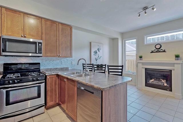 22 Enroutes St, House semidetached with 3 bedrooms, 3 bathrooms and 3 parking in Toronto ON | Image 28