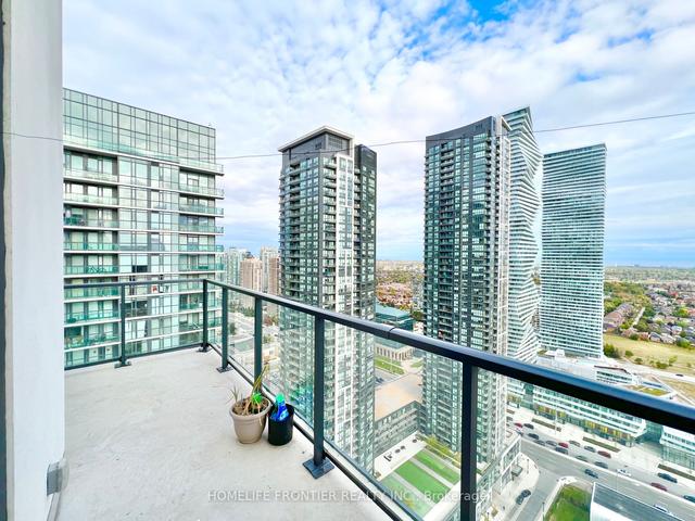 ph4 - 4055 Parkside Village Dr, Condo with 2 bedrooms, 2 bathrooms and 1 parking in Mississauga ON | Image 15