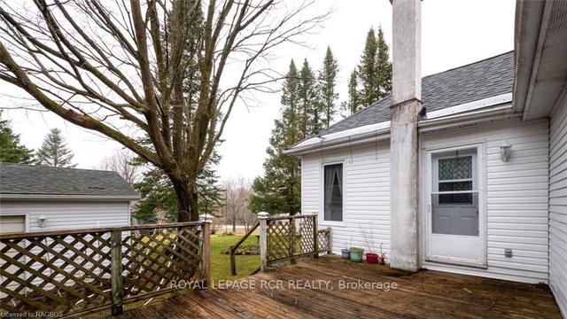 350 Main Street W. St, House detached with 2 bedrooms, 1 bathrooms and 4 parking in West Grey ON | Image 36