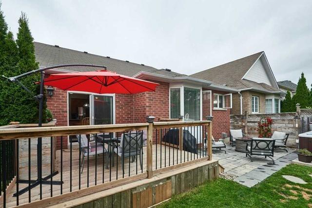 1324 Langley Circ, House detached with 2 bedrooms, 3 bathrooms and 6 parking in Oshawa ON | Image 14