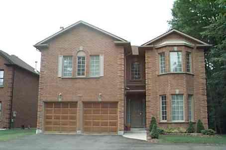 10131 Sheppard Ave, House detached with 1 bedrooms, 1 bathrooms and 1 parking in Toronto ON | Image 1