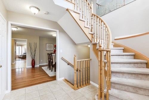 4639 Ashlar Cres, House semidetached with 4 bedrooms, 3 bathrooms and 2 parking in Burlington ON | Image 3