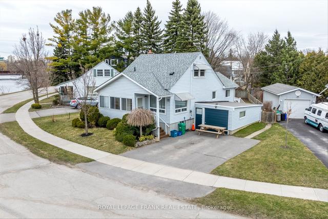 53 Edgewater Blvd, House detached with 3 bedrooms, 3 bathrooms and 3 parking in Peterborough ON | Image 20