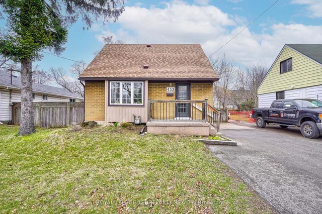 453 East 37th St, House detached with 3 bedrooms, 2 bathrooms and 4 parking in Hamilton ON | Image 1