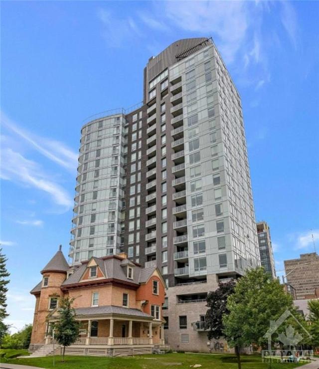 808 - 428 Sparks Street, Condo with 2 bedrooms, 2 bathrooms and 1 parking in Ottawa ON | Image 1