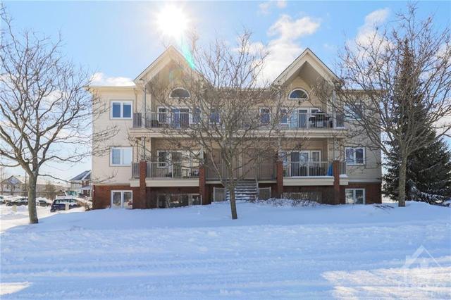 c - 170 Waterbridge Drive, Condo with 2 bedrooms, 1 bathrooms and 2 parking in Ottawa ON | Image 1