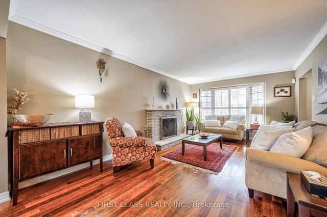 55 Havenbrook Blvd, House detached with 4 bedrooms, 3 bathrooms and 6 parking in Toronto ON | Image 35