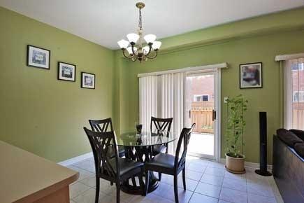 38 Mainard Cres, House detached with 4 bedrooms, 3 bathrooms and 4 parking in Brampton ON | Image 9