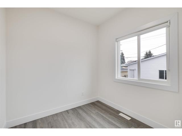 7538 81 Ave Nw, House semidetached with 4 bedrooms, 0 bathrooms and null parking in Edmonton AB | Image 13