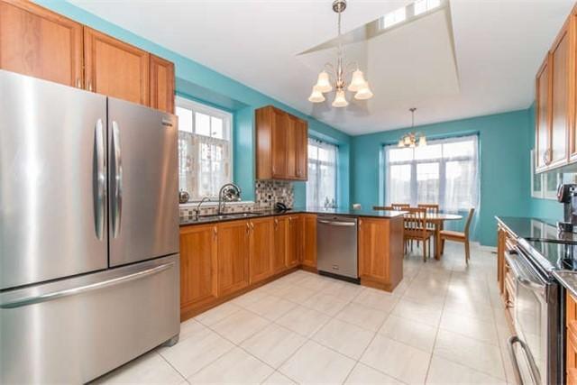 80 Hockley Ave, House detached with 2 bedrooms, 3 bathrooms and 4 parking in Clarington ON | Image 8