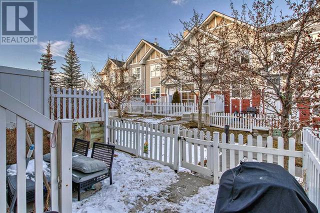 3074 New Brighton Gardens, House attached with 2 bedrooms, 2 bathrooms and 2 parking in Calgary AB | Image 42