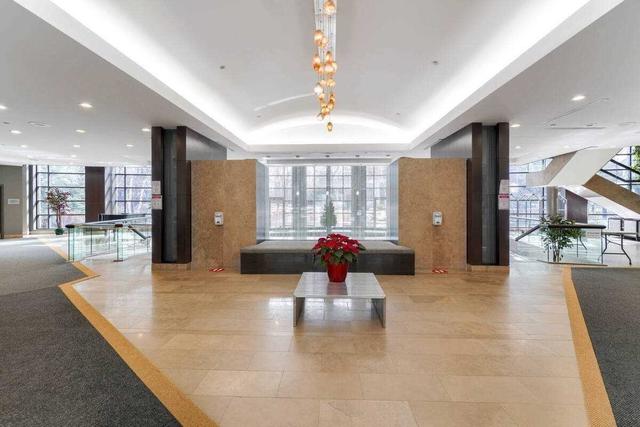 1201 - 33 Sheppard Ave E, Condo with 1 bedrooms, 1 bathrooms and 1 parking in Toronto ON | Image 3
