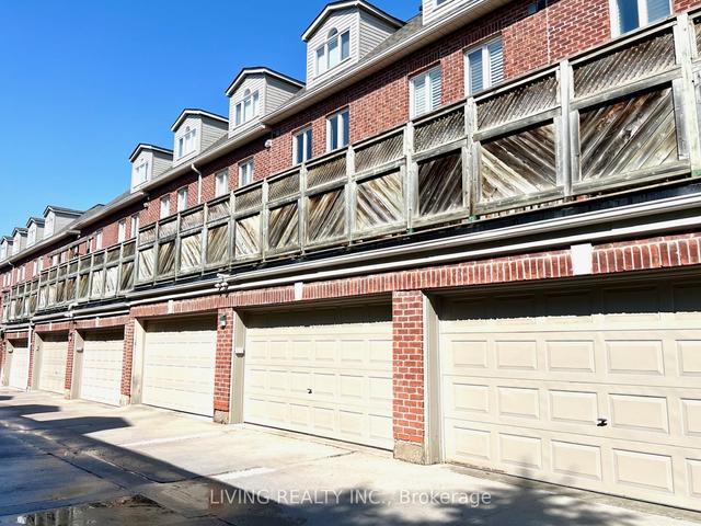 4 Superior Creek Lane, Townhouse with 3 bedrooms, 3 bathrooms and 2 parking in Toronto ON | Image 19