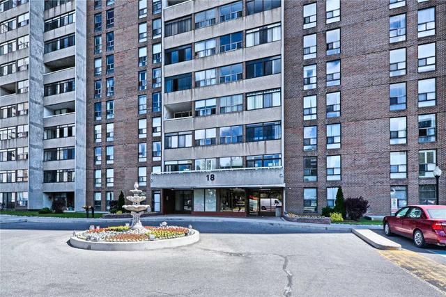 2012 - 18 Knightsbridge Rd, Condo with 3 bedrooms, 2 bathrooms and 1 parking in Brampton ON | Image 12