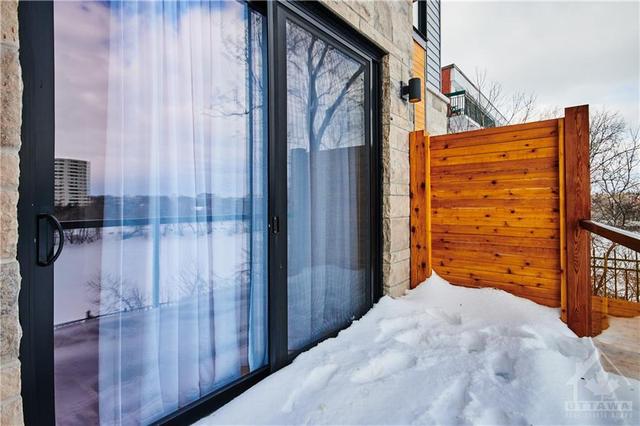 101 Wurtemburg Street, Townhouse with 3 bedrooms, 4 bathrooms and 2 parking in Ottawa ON | Image 22