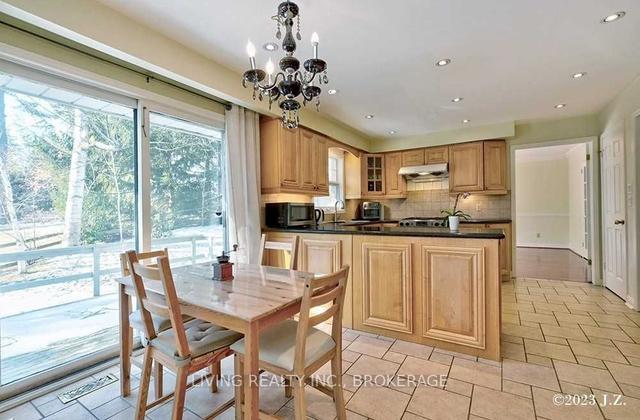 30 Birch Hill Lane, House detached with 3 bedrooms, 4 bathrooms and 8 parking in Oakville ON | Image 6