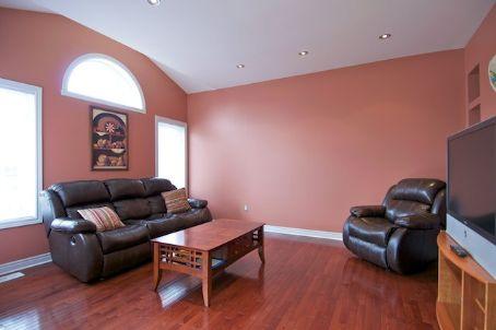 364 Vellore Park Ave, House detached with 4 bedrooms, 4 bathrooms and 2 parking in Vaughan ON | Image 8